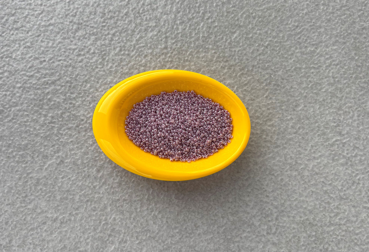 Preciosa Pearlescent Lilac Seed Beads