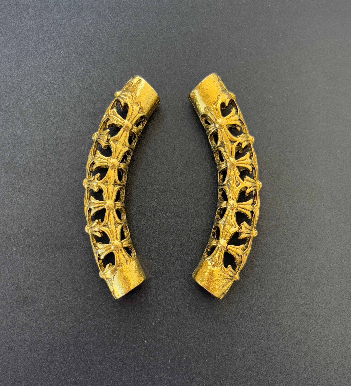 Ornate Curved Gold Jewelry Connectors