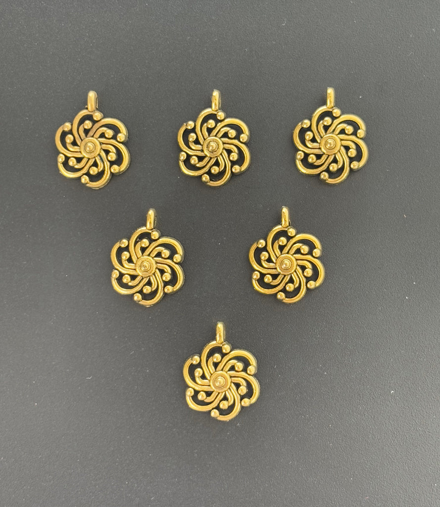 Elegant Swirl Pattern Antique Gold Charms