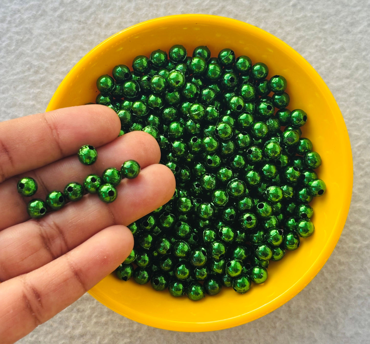 Metallic Green Acrylic Round Beads 6MM
