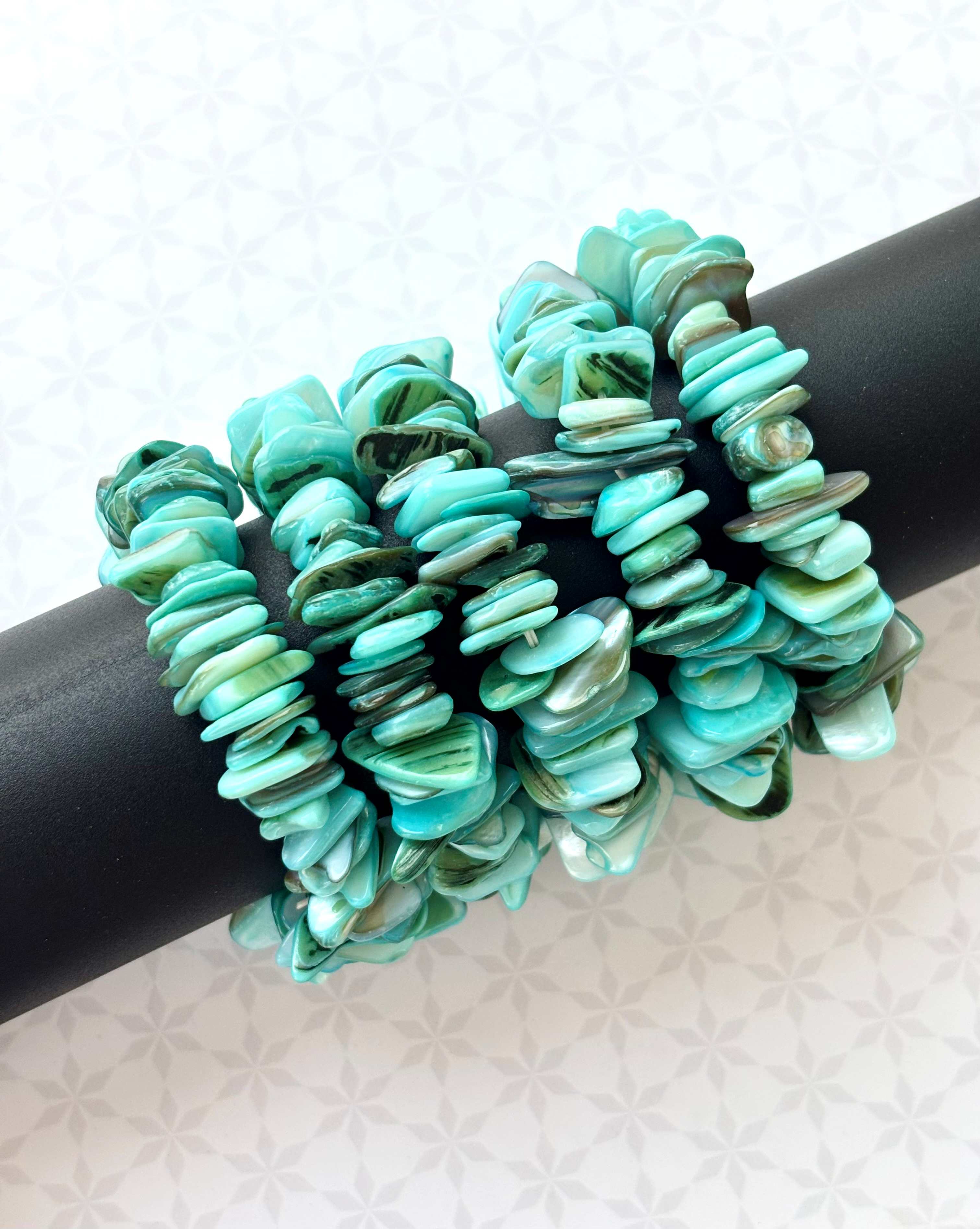 Aqua Turquoise Shell Chip Bracelet