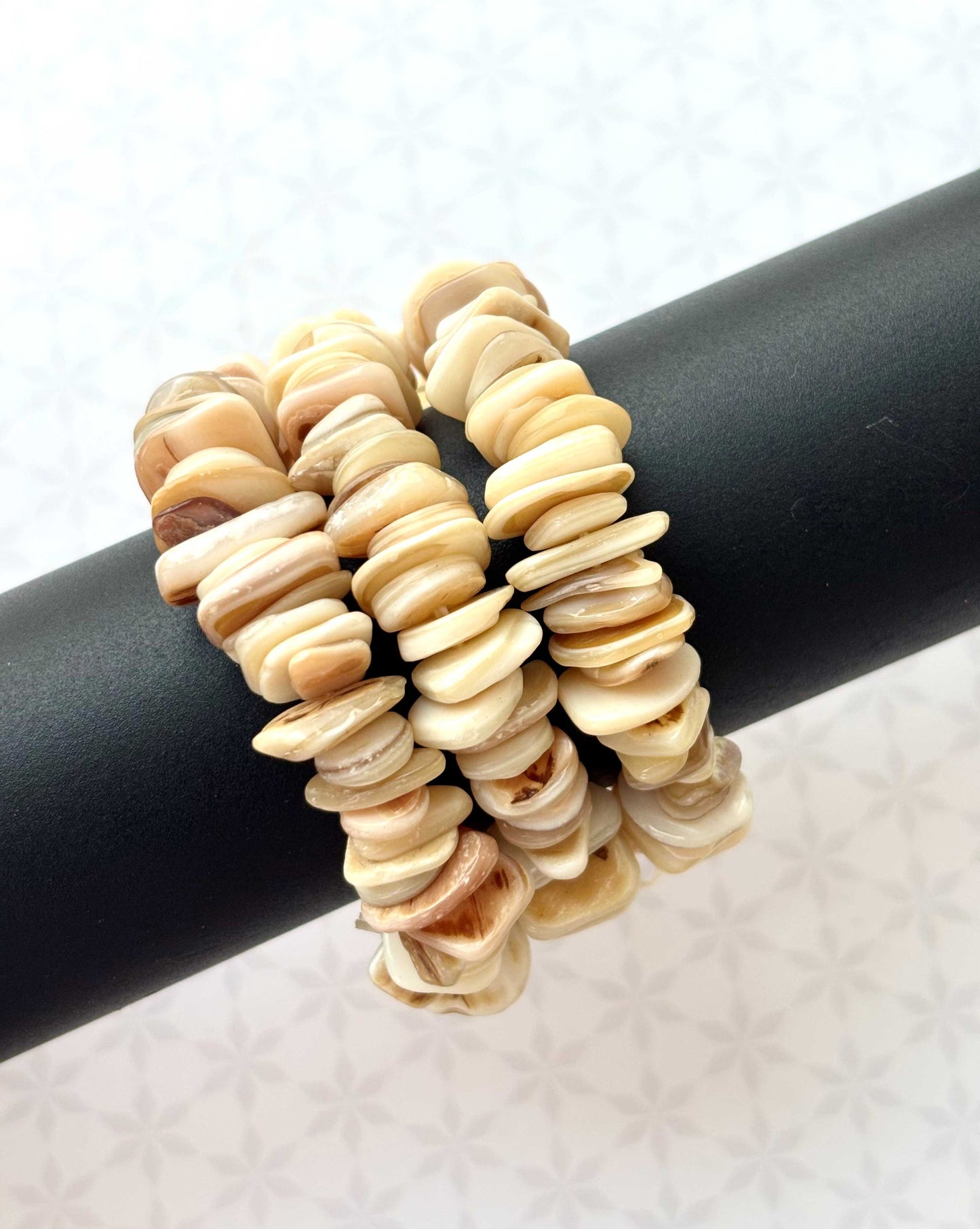 Natural White Mother of Pearl Chip Bracelet