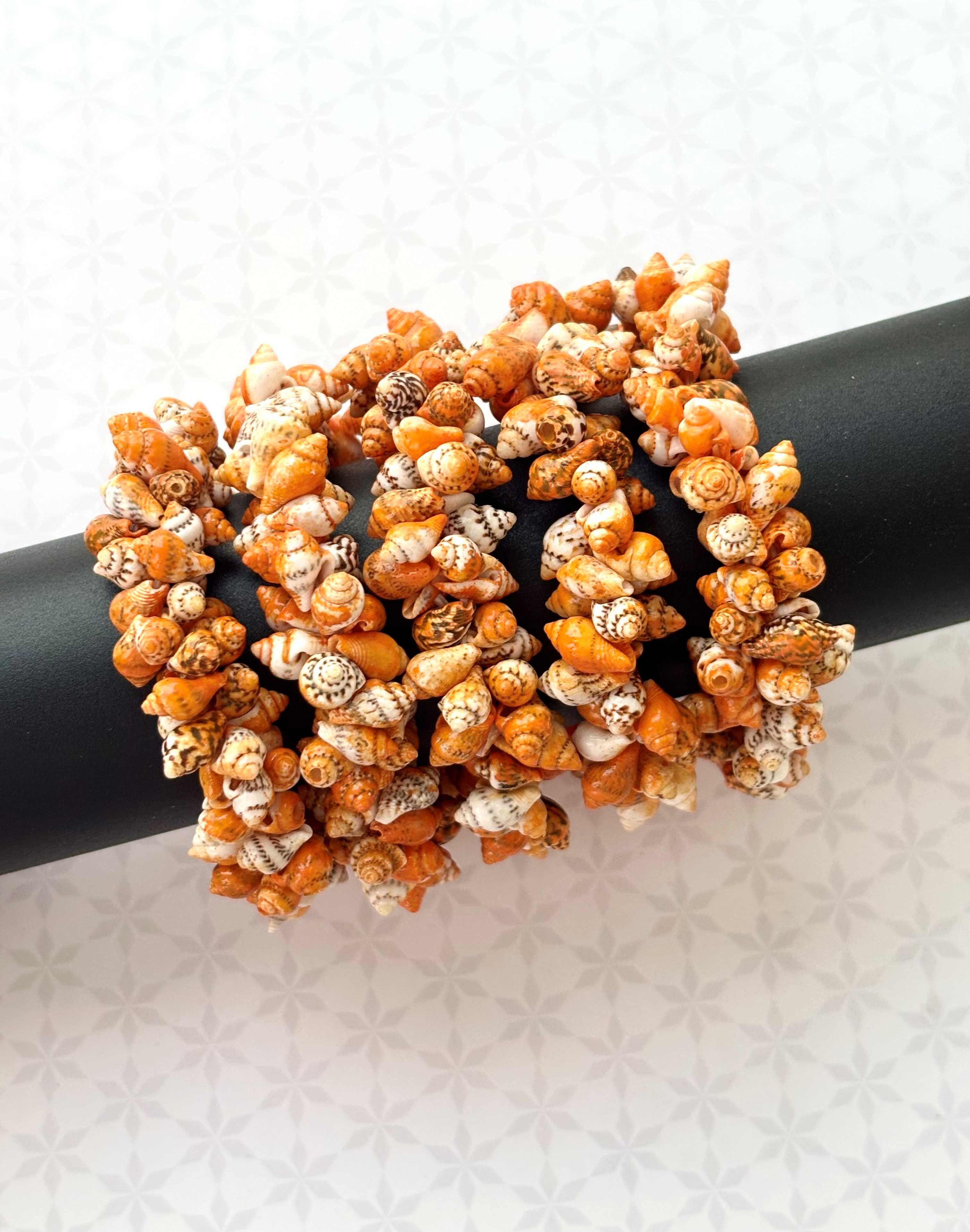 Natural Conch Shell Bead Stretch