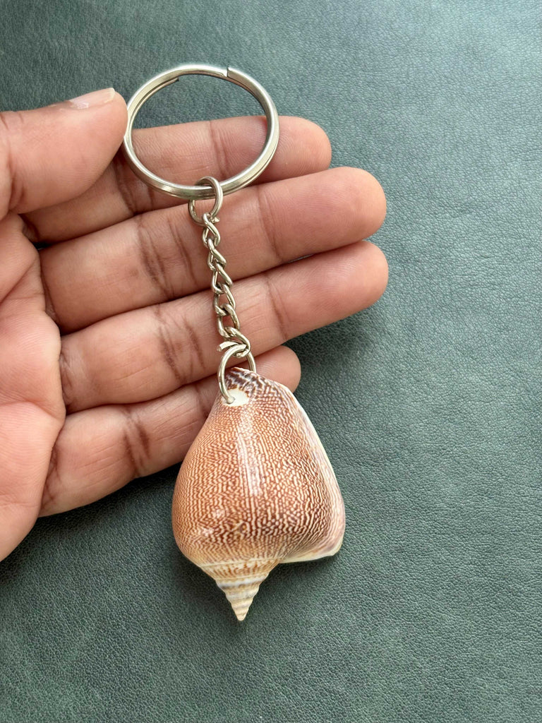 Natural Conch Seashell Keychain