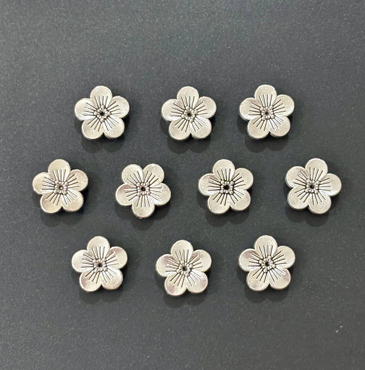 Antique Silver Flower Connectors