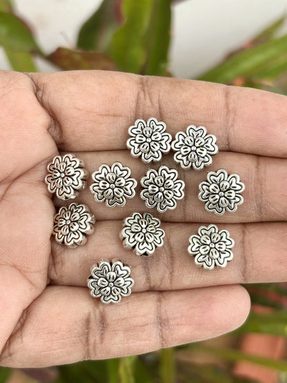 Intricate Interwoven Loop Detailing Metal Beads