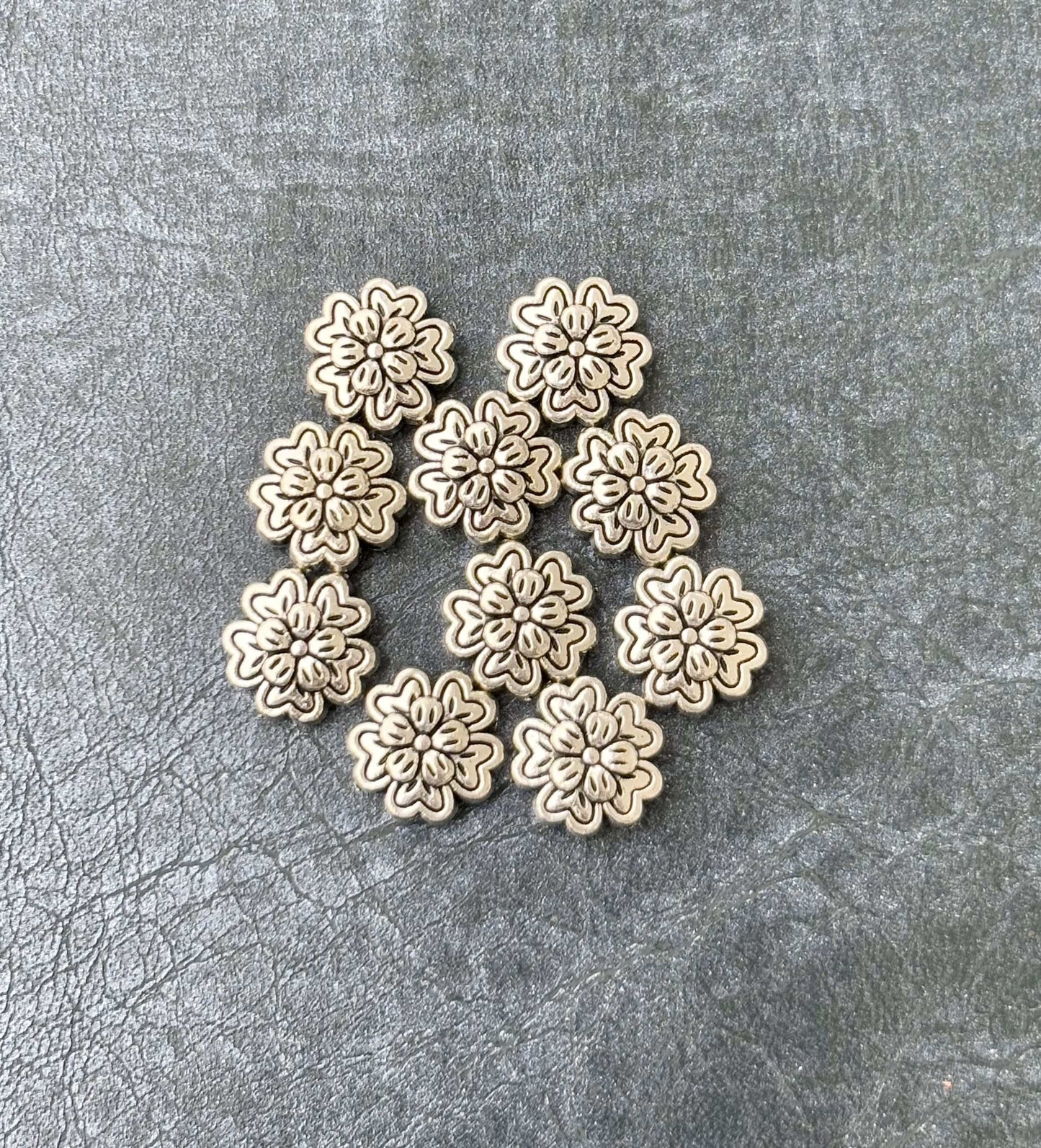 Intricate Interwoven Loop Detailing Metal Beads