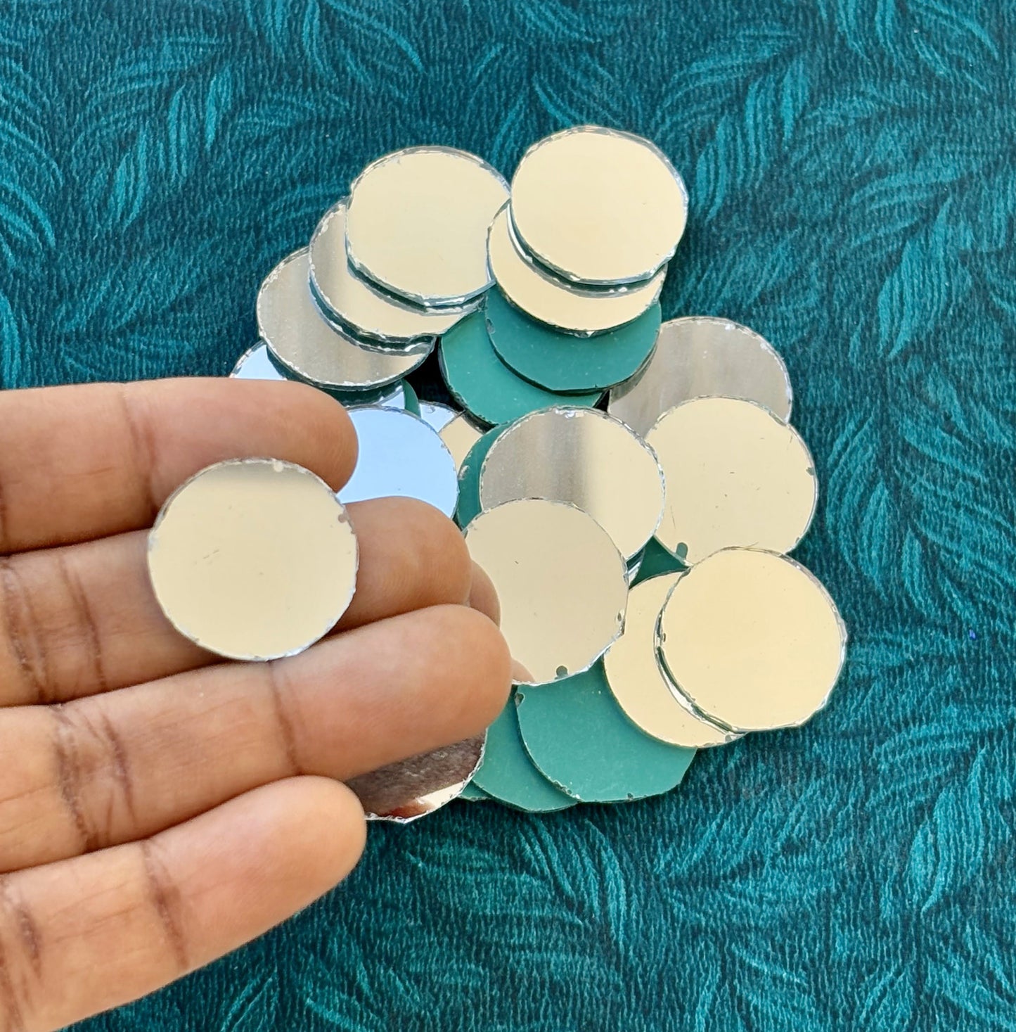 Round Mirror Cutouts