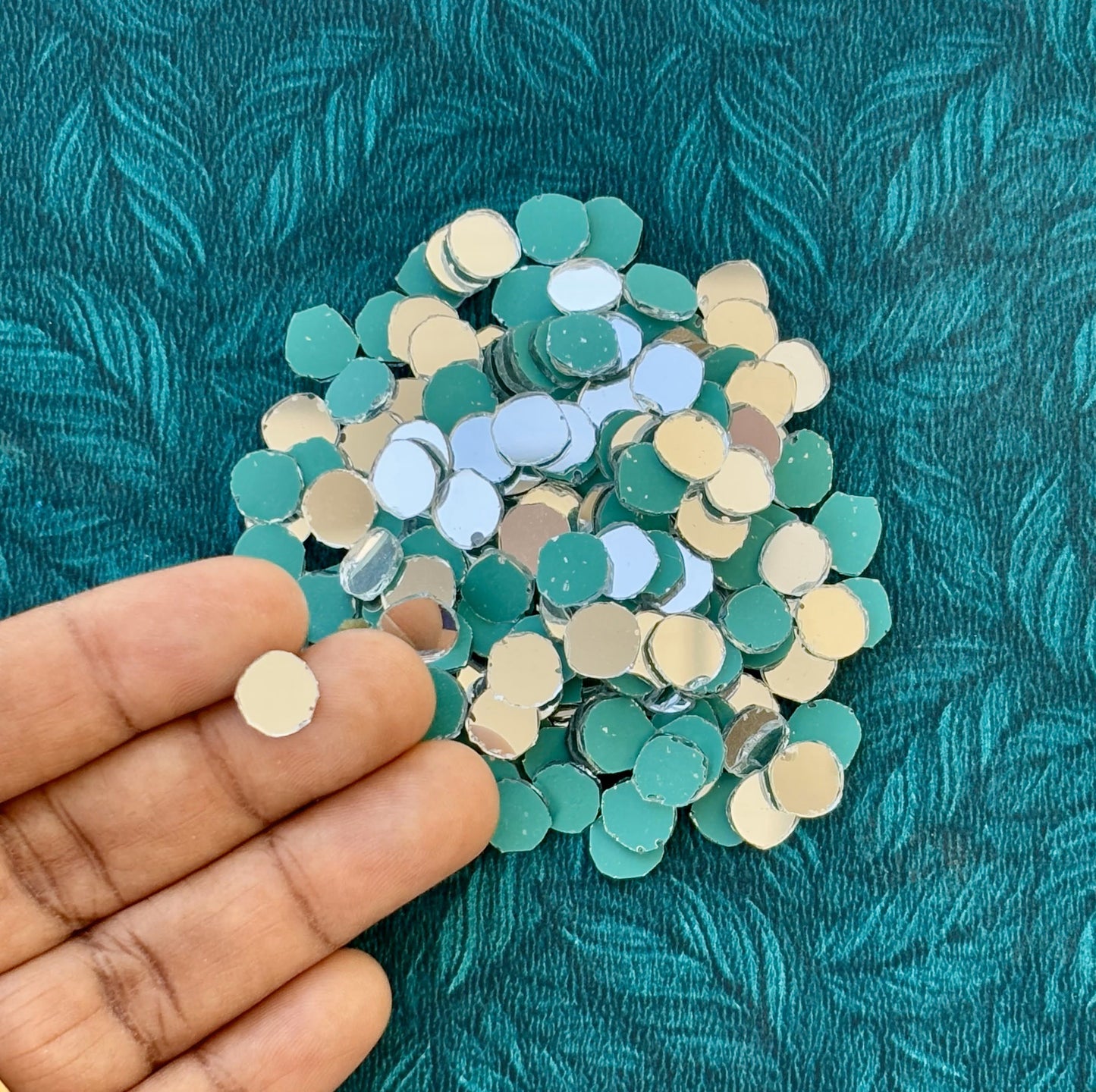 Round Mirror Cutouts