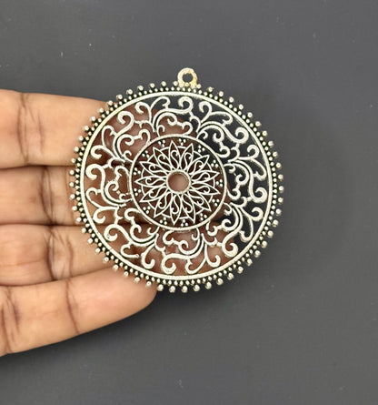 Heritage Unveiled - Exquisitely Crafted Antique Silver Pendant