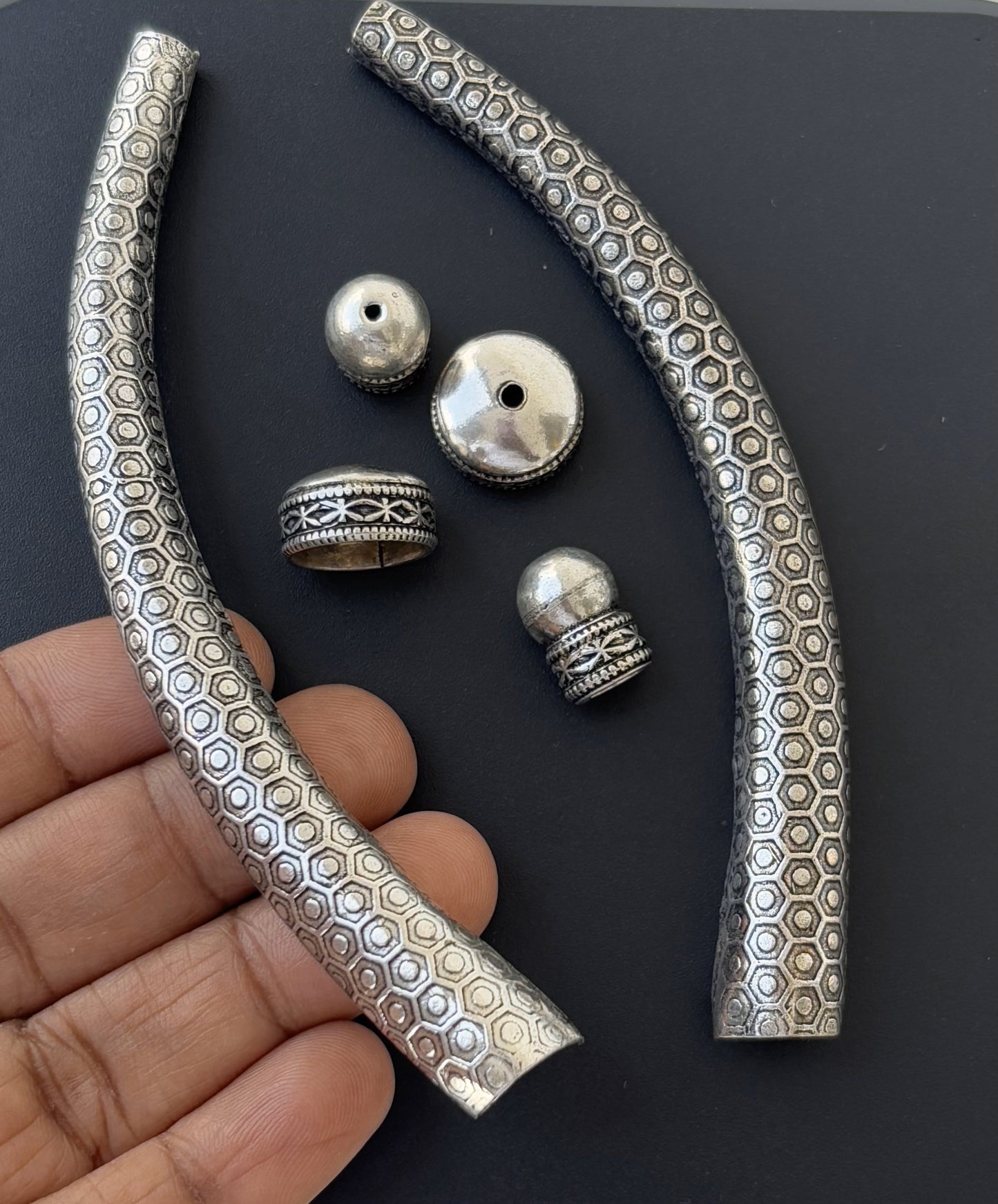 German Silver Hasuli Trunks With Hexagon Imprints